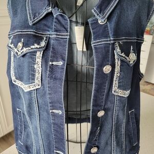 Ladies's Classic Blue Jeans Vest (Sleeveless)